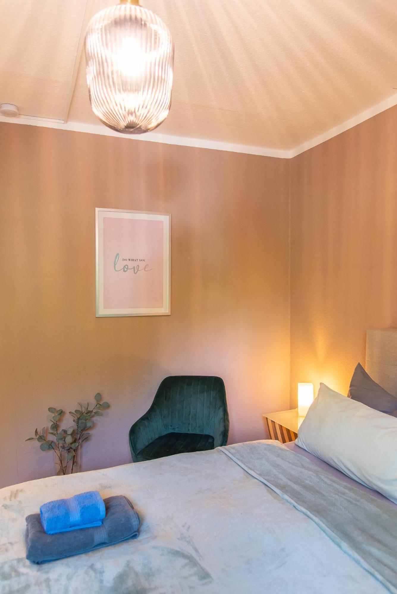 Smart & Cozy Apartment - Balkon, Netflix, Nespresso Chemnitz Ngoại thất bức ảnh